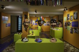 Terra do Papangu: máscaras do carnaval de Bezerros (PE)