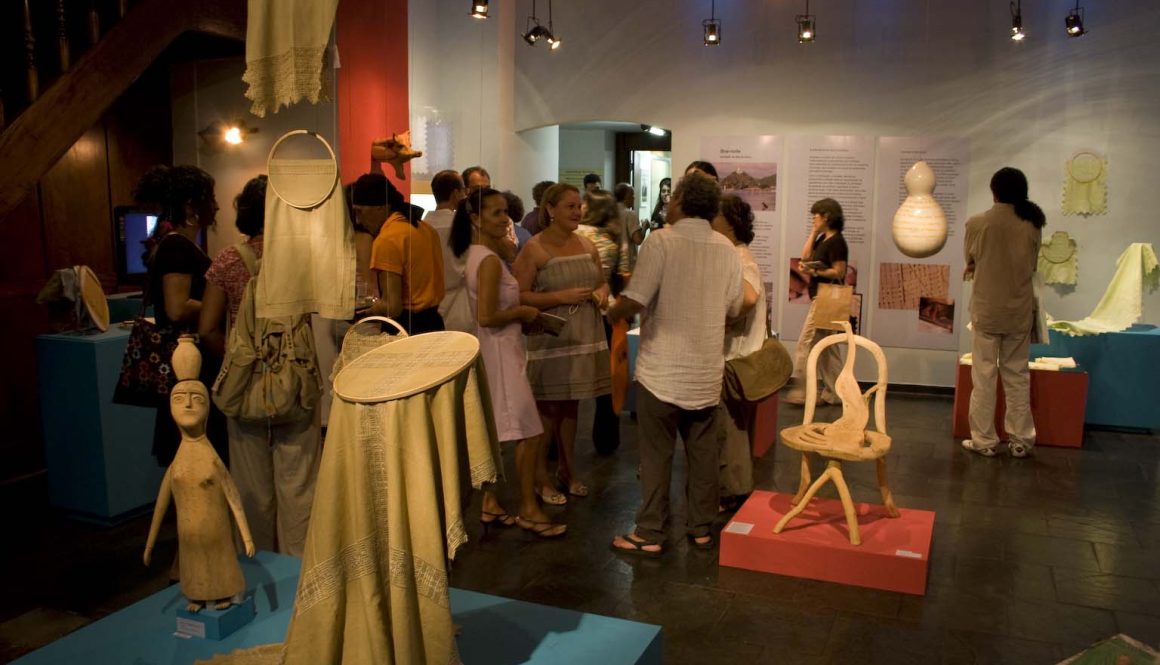 Boa-noite: bordado da Ilha do Ferro