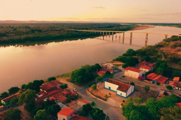 Pedras de Maria da Cruz, MG Pedras de Maria da Cruz, MG